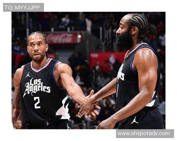 伦纳德强烈指责哈登背叛快船秘密交易计划即将揭晓