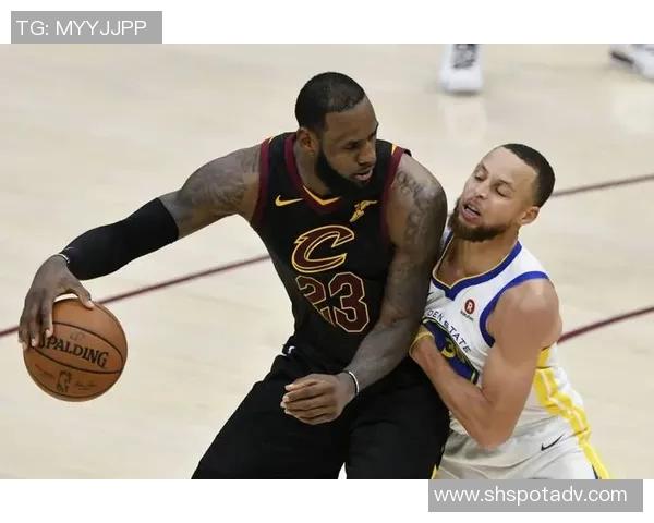 勇士主场力克湖人拒绝横扫库里与詹姆斯各显神通精彩对决