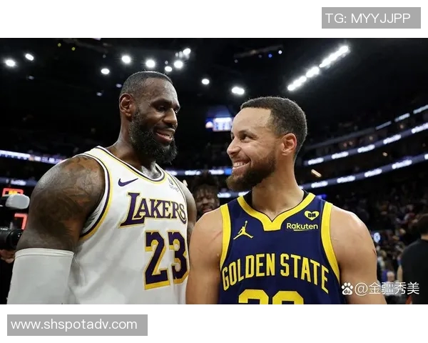 大胜联盟第一 湖人稳居西部第三