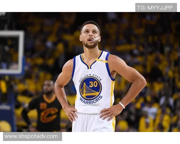 JR·史密斯：库里是历史最伟大控卫 他退役时将是NBA历史Top5球员