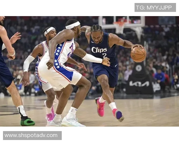 快船惨败灰熊后风波不断：伦纳德与哈登拒绝采访引发争议