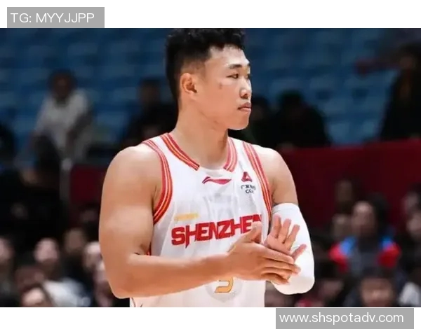 张镇麟贺希宁鏖战全场仅短暂休息