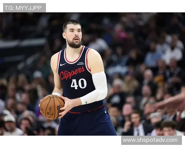 新浪NBA老鹰队热点小时报丨2026年03月07日01时_今日实时NBA老鹰队热点速递